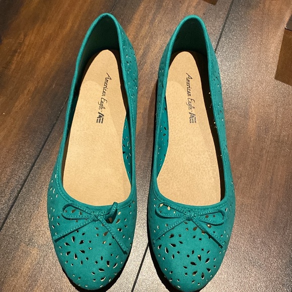 American eagle shoe, black and green color - Picture 2 of 2